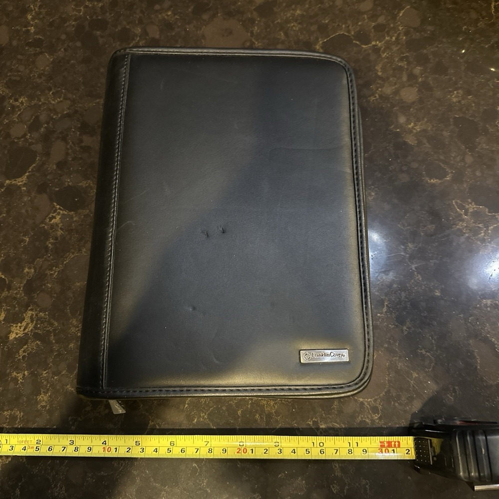 VINTAGE 2004 Franklin Covey 7 Ring Binder Planner Black Leather Zippered 10 X 8